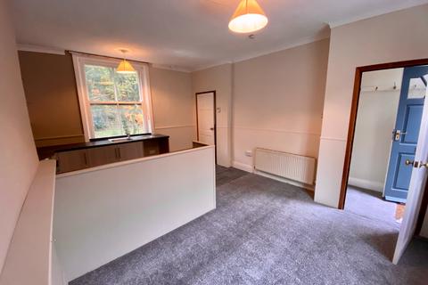 2 bedroom terraced house to rent, Rose Villas Mytholmroyd Hebden Bridge