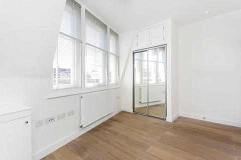 1 bedroom apartment to rent, Lisle Street, Chinatown W1