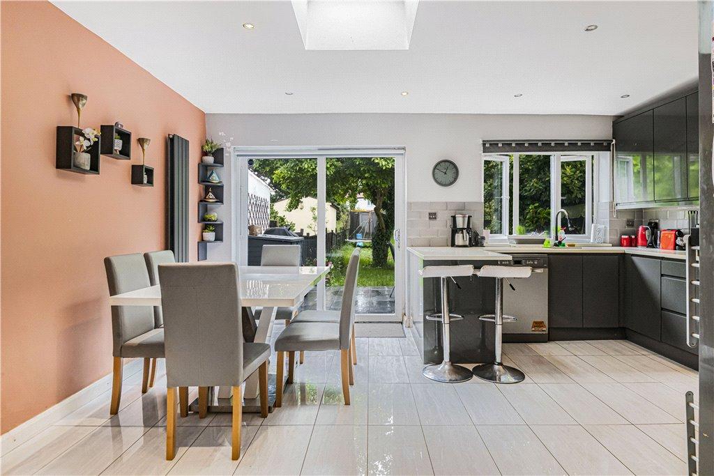 Lkitchen