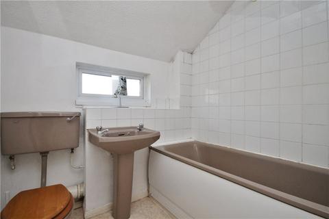 1 bedroom end of terrace house to rent, Elder Close, Guildford, Surrey, GU4