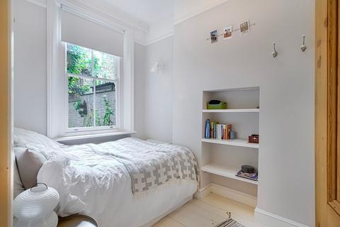 2 bedroom flat to rent, Hormead Road, Westbourne Park W9
