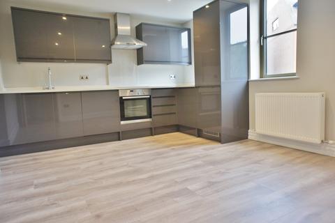 2 bedroom flat to rent, Provident House, Bridge Street, Staines, TW18 4TW