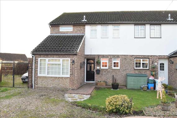 Henniker Gate Chelmer Village Chelmsford 3 Bed House 325 000