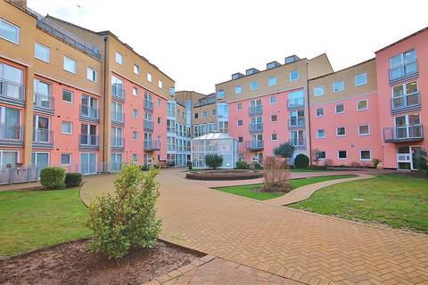 2 bedroom apartment to rent, Wooldridge Close, Feltham, Middlesex, TW14