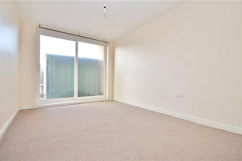 2 bedroom apartment to rent, Wooldridge Close, Feltham, Middlesex, TW14