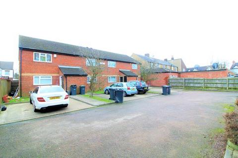 10, Alder Court Alder Crescent, Luton, LU3 1TD