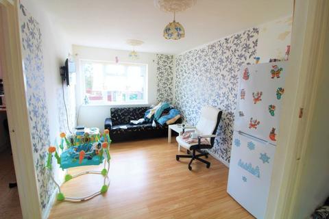 10, Alder Court Alder Crescent, Luton, LU3 1TD
