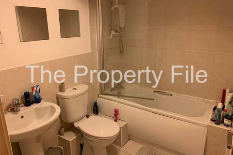 undefined, Wynnstay Grove, Fallowfield M14