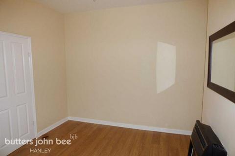 2 bedroom terraced house to rent, Louise Street, Stoke-on-trent