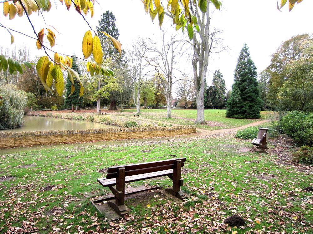 Abbey Gardens