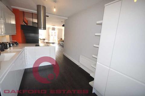 2 bedroom flat to rent, Prince Regent Mews, Euston, London NW1