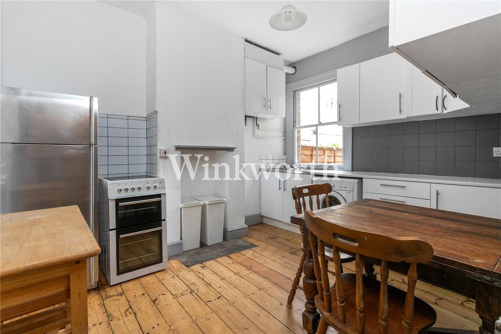 House in London - View 4