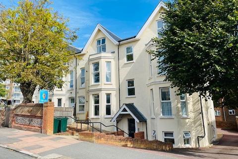 2 bedroom apartment to rent, MOON COURT, Moatcroft Road, Eastbourne, East Sussex BN21