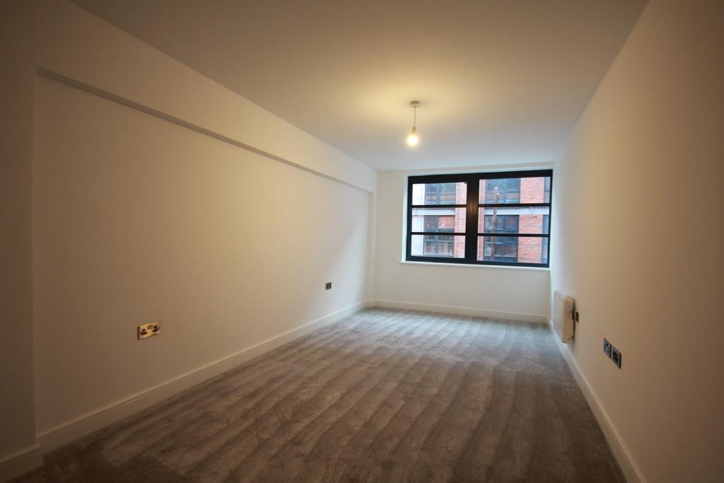 Apartment in Birmingham - More
