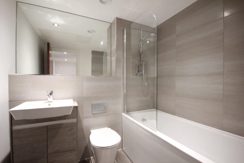Apartment in Birmingham, Jewellery Quarter - View 5