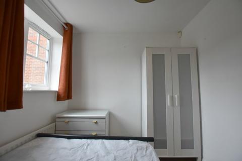 2 bedroom apartment to rent - Arboretum Nottingham NG7