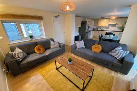 undefined, Roberts Yard, Beeston, NG9 2LJ