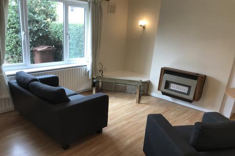 2 bedroom terraced house to rent, Olton Avenue, Lenton Abbey, NG9 2SQ