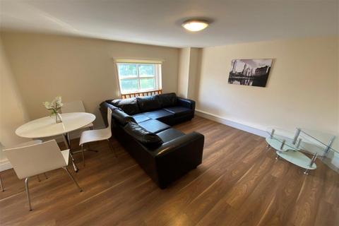 2 bedroom apartment to rent, F2 63-65 High Road, Beeston, NG9 2JQ