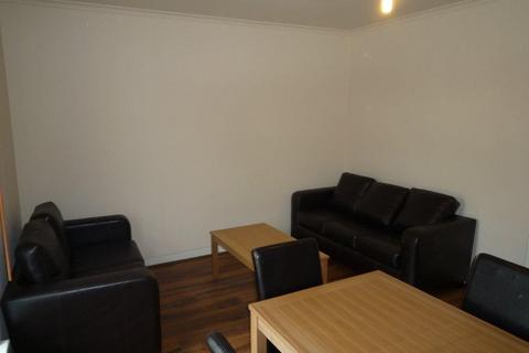 1 bedroom apartment to rent, Queens Road, Beeston, NG9 2FE