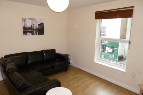 3 bedroom apartment to rent - High Road, Beeston, NG9 2LF