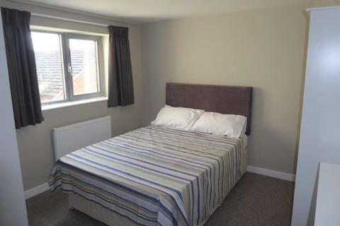 1 bedroom apartment to rent, University Boulevard, Beeston, NG9 2GJ