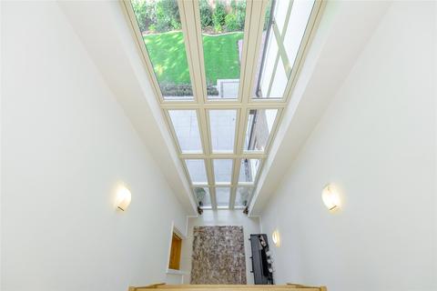 Yeats House Furlong Drive, Ascot, SL5 7GW