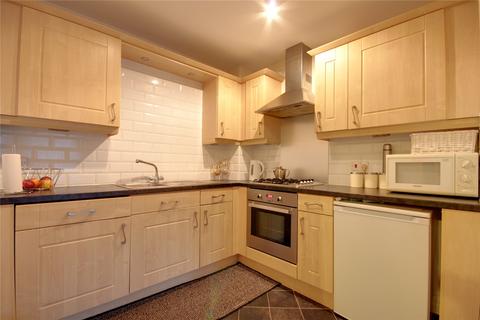 2 bedroom flat to rent, Trueman Court, Green Lane