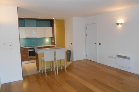 1 bedroom apartment to rent, Hillcrest Road, South Woodford E18