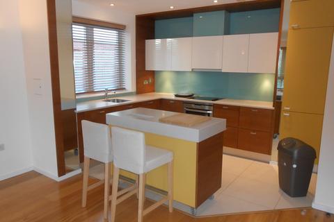 1 bedroom apartment to rent, Hillcrest Road, South Woodford E18