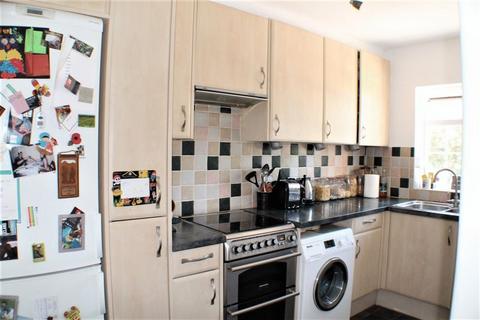 3 bedroom apartment for sale, HAMPTON COURT