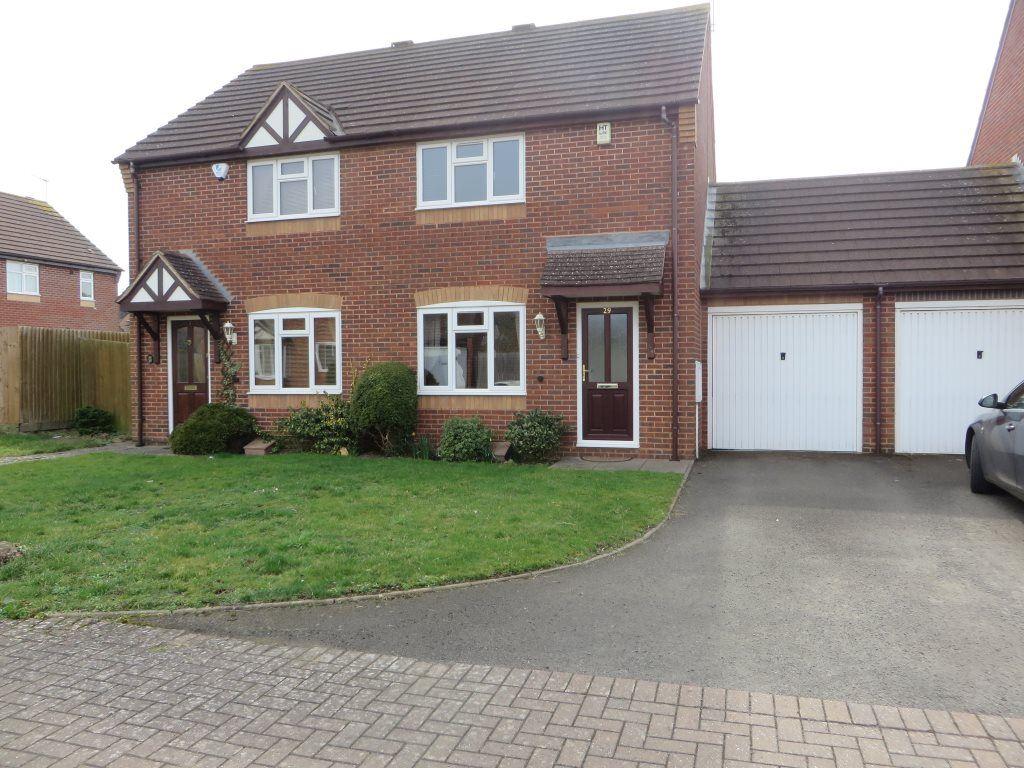 Weilerswist Drive, Whitnash 2 bed semidetached house £850 pcm (£196 pw)