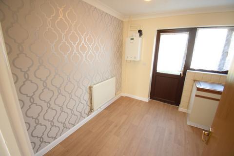 2 bedroom terraced house to rent, Eastdale Close, Kempston MK42