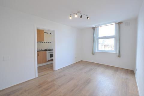1 bedroom apartment to rent, Lordship Lane