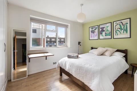 undefined, Queensbridge Court, Queensbridge Road, London, E2