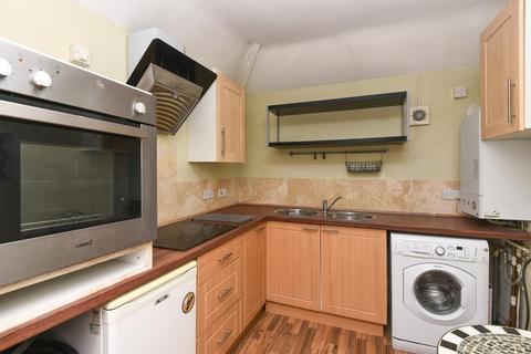2 bedroom apartment to rent, Shelley Road,  East Oxford,  OX4