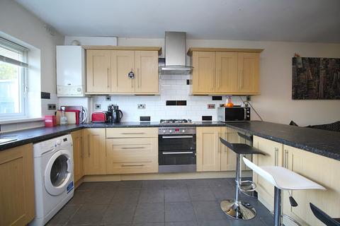 8 bedroom house share to rent - Knightthorpe Road, Loughborough, LE11
