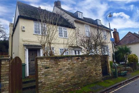 Search Cottages For Sale In Kingston Upon Thames Onthemarket