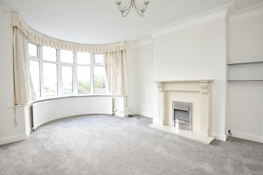 Rossett Way, Harrogate, HG2 0EE 3 bed semidetached house £1,350 pcm