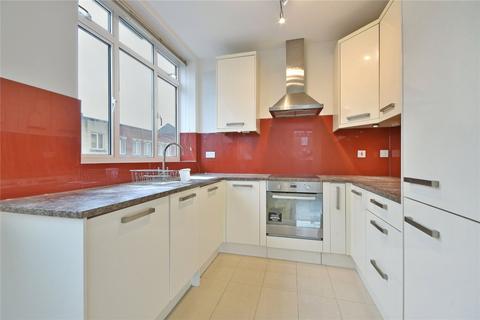 2 bedroom flat to rent, High Road, North Finchley, N12