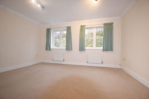 4 bedroom terraced house to rent, Richards Field, Basingstoke RG24