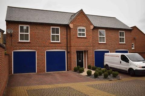 2 bedroom property to rent - Rockbourne Road, Hook RG27