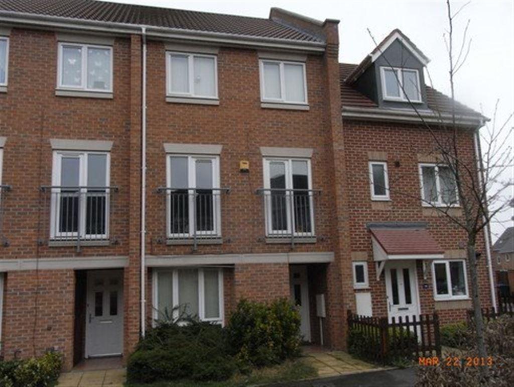 Carroll Crescent, Stoke, Coventry, CV2 3PX 4 bed townhouse £900 pcm