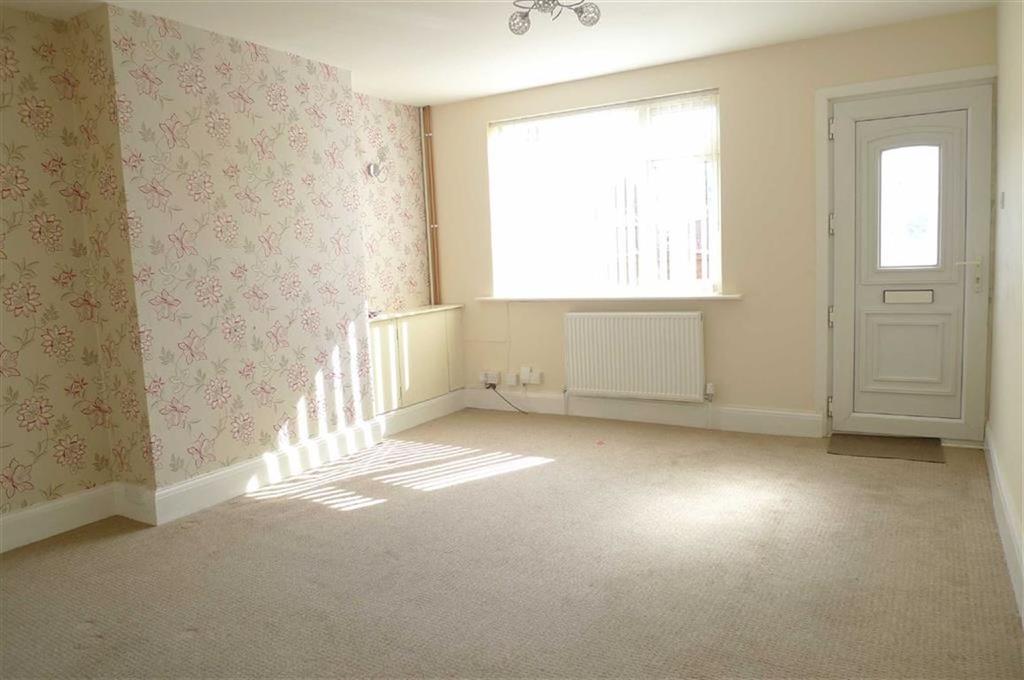 Lord Haddon Road, Ilkeston, Derbyshire 3 bed terraced house £525 pcm