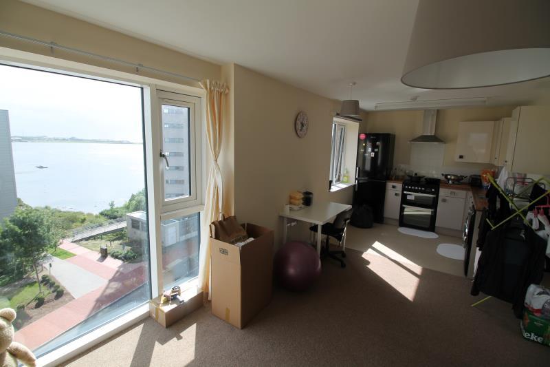 Roath House Ferry Road Cardiff Bay 2 Bed Apartment To Rent 740 Image 1 Of 5