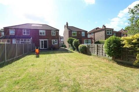 3 bedroom semi-detached house to rent, Manchester M20