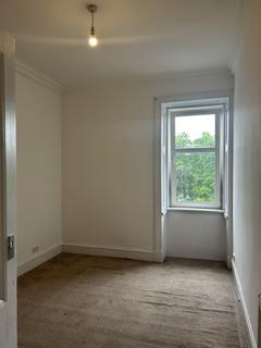2 bedroom flat to rent, Greenock Road, Paisley, Renfrewshire, PA3