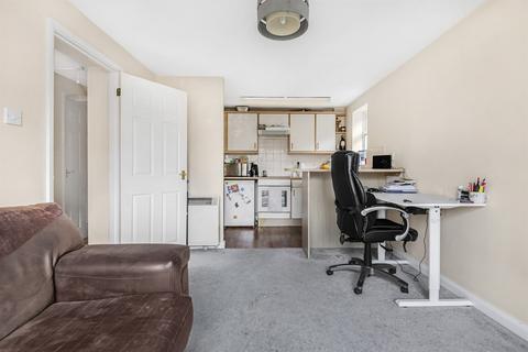 1 bedroom flat for sale, Alfred Davis Court, Wethered Road, Marlow