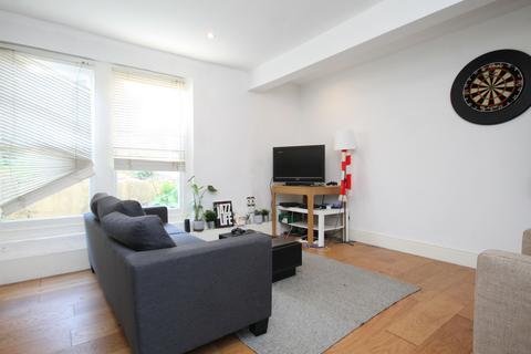 2 bedroom flat to rent, Stock Orchard Crescent, Islington, N7