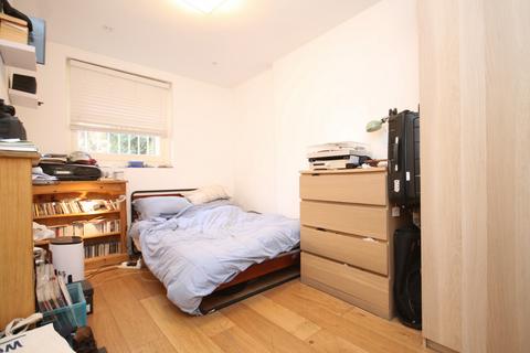 2 bedroom flat to rent, Stock Orchard Crescent, Islington, N7